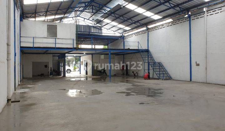 Disewa Gudang + Kantor 2 Lt Bagus Dan Rapi di Narogong, Bekasi 2