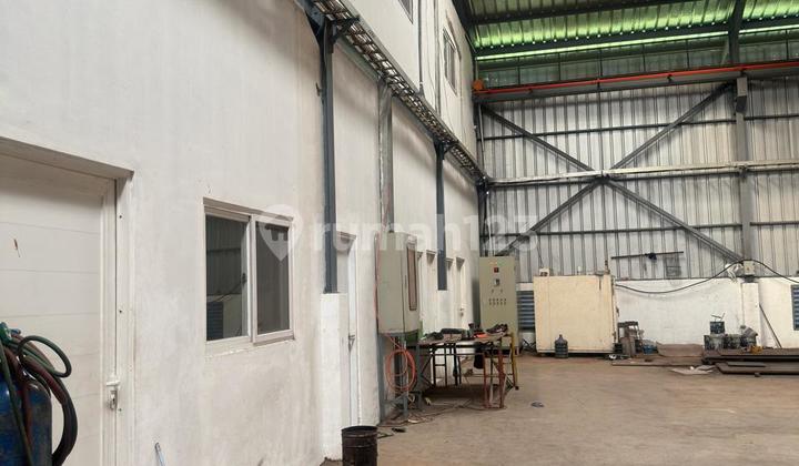 Production Warehouse for Sale, Good and Tidy, Strategically Located in Delta Silicon 3, Cikarang, Bekasi. Production Warehouse for Sale, Good and Tidy, Strategically Located in Delta Silicon 3, Cikarang, Bekasi.