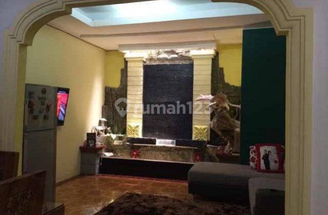 Dijual Cepat Rumah 2 Lt Bagus Dan Rapi di Thb, Harapan 1