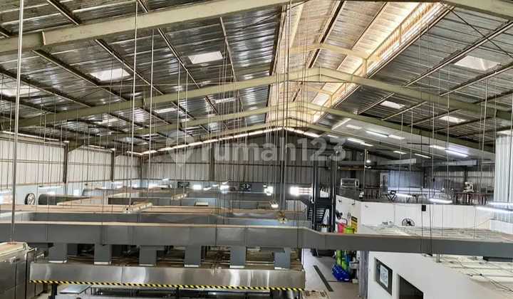 For Sale Large Industrial Kitchen, Good and Neat + Still Operating, in Cibarusah, Cikarang