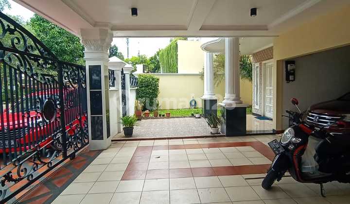 For Sale: 2-Story Large and Luxurious House, Beautiful and Neat in Permata Timur 1 Complex, Pondok Kelapa, Duren Sawit, East Jakarta 2