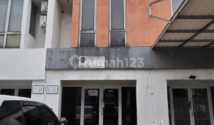 Two-Story Shop House for Sale by Auction and As Is in Premiere Park II, Jl. Premier Park II, Cikokol, Tangerang, Tangerang City, Banten, Indonesia, 15117, Cikokol