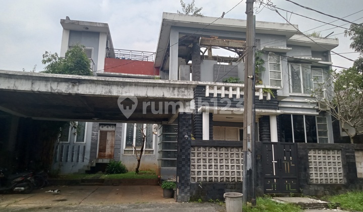 Two Houses For Sale By Auction And As Is in Gunung Putri, Bojong Nangka, Gunung Putri District, Bogor Regency, West Java, Gunung Putri. Two Houses For Sale By Auction And As Is in Gunung Putri, Bojong Nangka, Gunung Putri District, Bogor Regency, West Java, Gunung Putri.