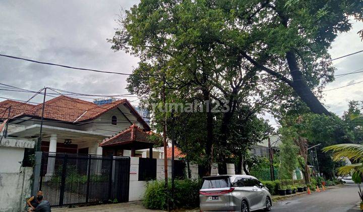 Rumah Dua Lantai Di Jual Melalui Lelang Dan As Is Jalan Wijaya Iv No 11a No 13 Persil 45 Kel Melawai Kec Kebayoran  Baru Kota Administrasi Jakarta Selatan Dki Jakarta . 1