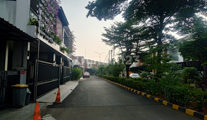 Rumah Dua Lantai Di Jual Melalui Lelang Dan As Is di Jl. Taman Buah Boulevard no 20, Larangan Utara, Larangan, Kota Tangerang, Banten, Indonesia, Larangan 2