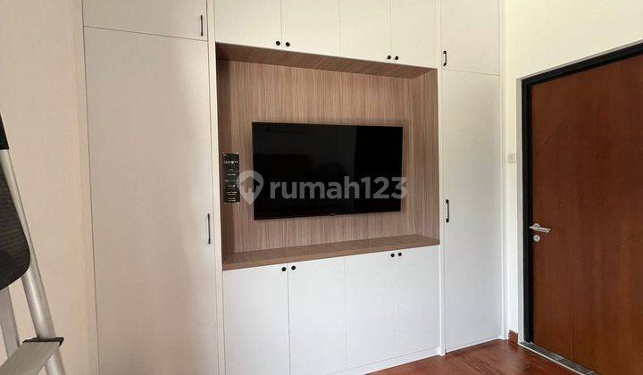 Dijual rumah baru Full Furnished di cluster Jura cakung jakarta timur  2