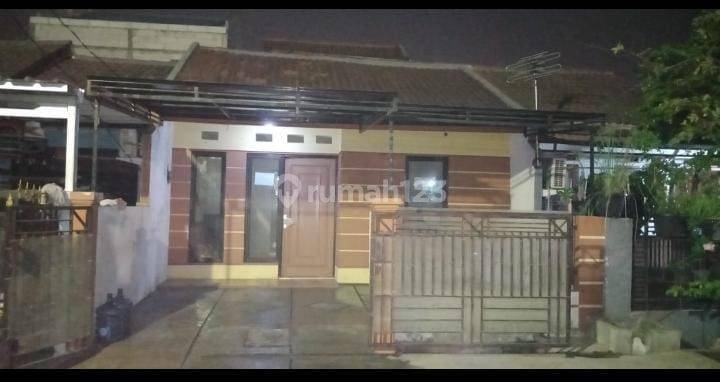 Rumah Siap Huni SHM di Vila Mutiara Gading 1 , Bekasi 1