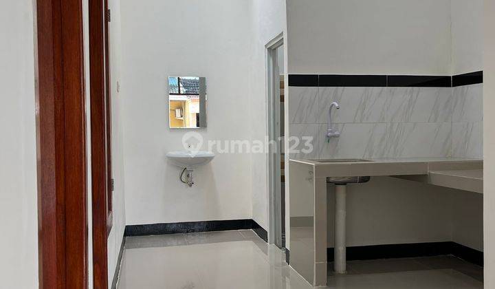 Rumah Baru SHM di Taman Harapan Baru, Bekasi 2