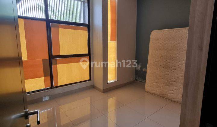 Ruko 2lt hadap selatan / hadap ke jalan Boulevard di Jakarta Garden City Cakung Jaktim 2