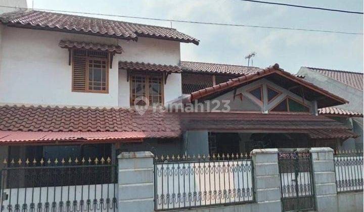 Rumah 2 Lantai SHM Siap Huni di Komplek Depnakertrans, Bekasi 1