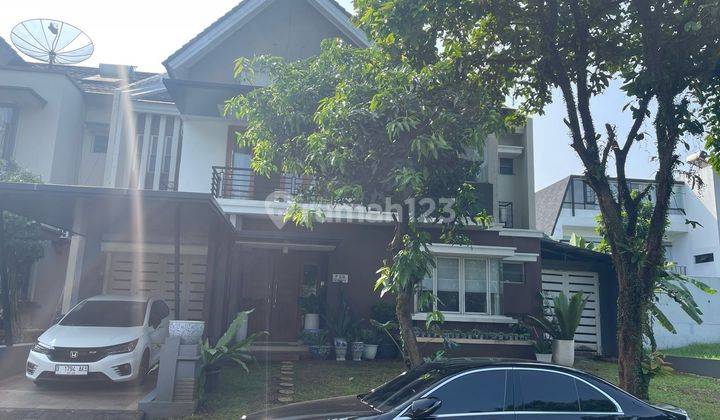 Disewakan Rumah Full Furnished Custom BSD CITY Dekat Toll Bersih Baru Renovasi