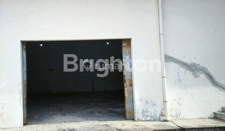 GUDANG LUAS DI JALAN GUNUNG SANGYANG 2