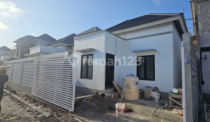 New Indent Modern Minimalist House in Jimbaran New Indent Modern Minimalist House in Jimbaran