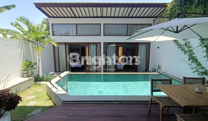 VILLA 3 BEDROOM FULLY FURNISHED WITH POOL TUMBAKBAYU
