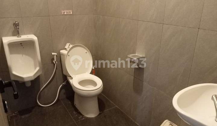 1-Story Commercial Space Ex-Restaurant Fully Furnished South Denpasar