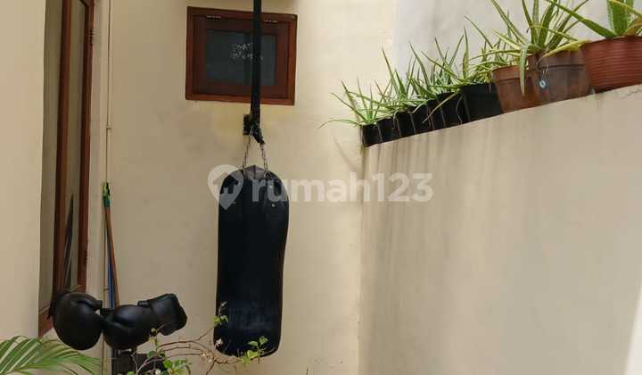 Minimalist Modern House in West Denpasar Residential Area 2