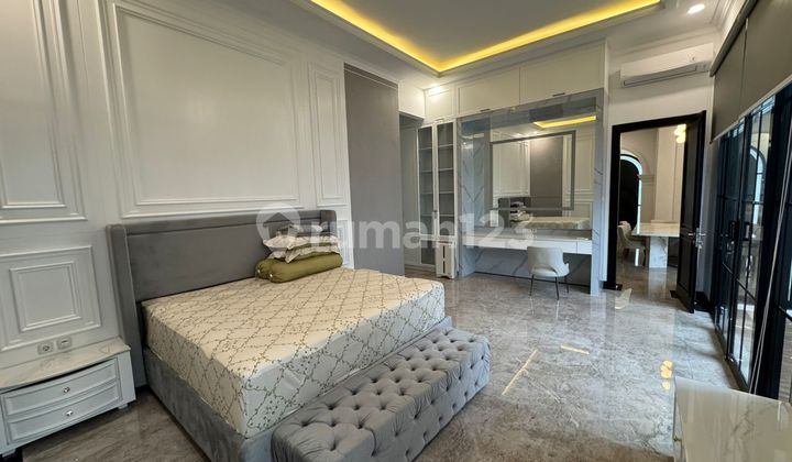 New Luxury Home Fully Interior & Furnished in Gading Serpong Sector 2