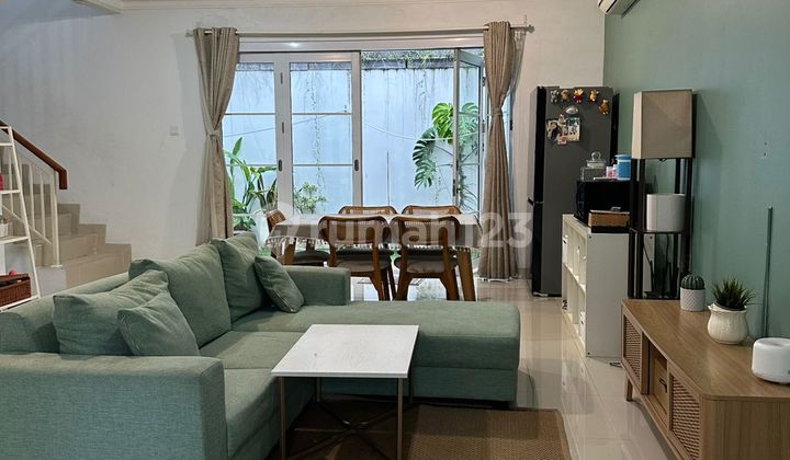 Dijual Cepat Granada Alicante 8x18 Hadap Timur Laut Sangatterawat