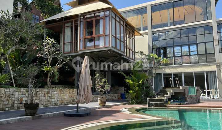 Villa Mewah Antik Siap Huni di Canggu Badung Bali Villa Mewah Antik Siap Huni di Canggu Badung Bali