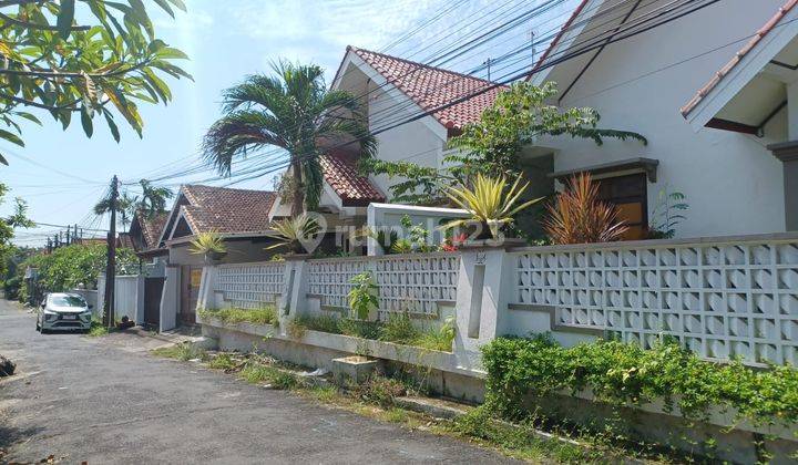 Rumah Bagus Nyaman di Jimbaran Badung Bali 2