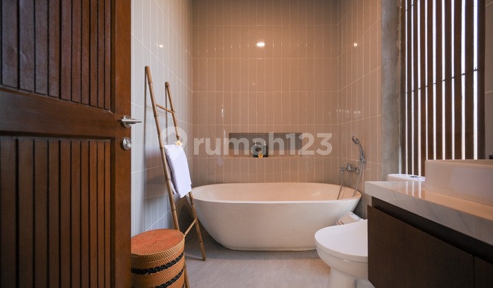 New Beautiful Vie Villa Ready to Occupy in Bali New Beautiful Vie Villa Ready to Occupy in Bali