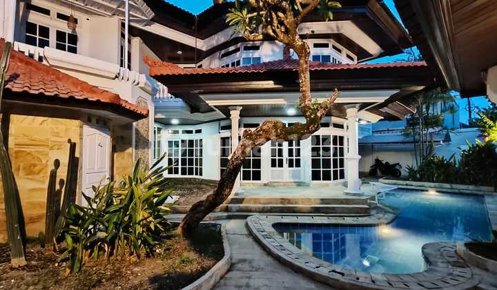 Strategic Semi-Villa House Near Ngurah Rai Airport Tuban Bali