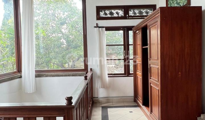 Rumah Hook Murah Siap Huni di Puri Gading 2