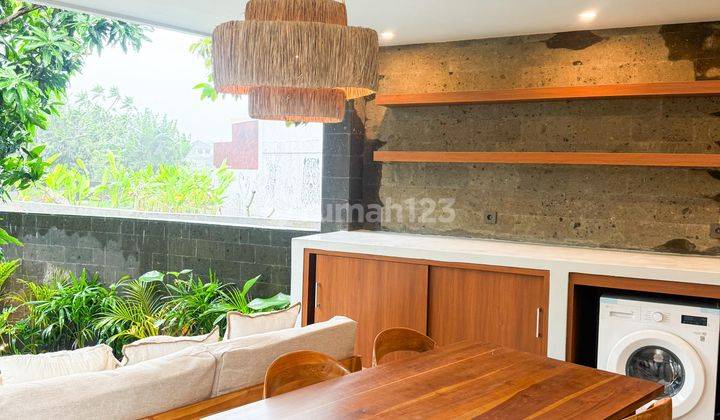 Rumah Lux Cantik Siap Huni di Kerobokan Bali 2