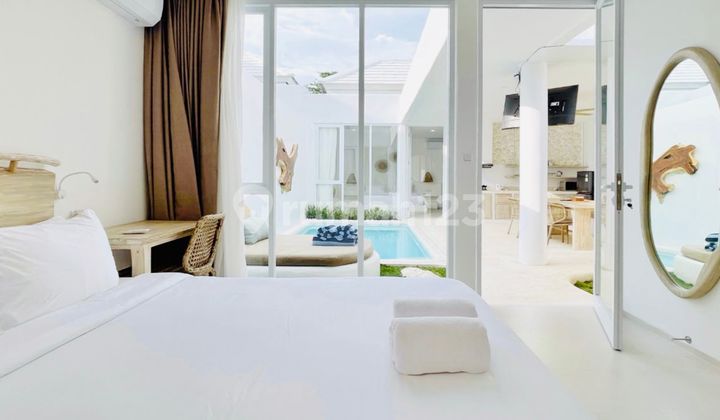 Santorini Style Villa Siap Huni di Jimbaran Uluwatu