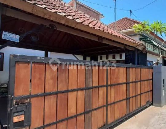 Rumah 2 Lantai Terawat Siap Huni Strategis di Jimbaran Bali