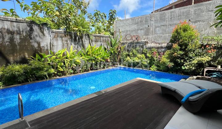 Villa Besar Strategis di Pecatu Badung Bali Villa Besar Strategis di Pecatu Badung Bali