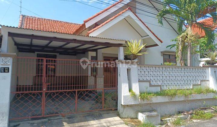 Rumah Bagus Nyaman di Jimbaran Badung Bali 1