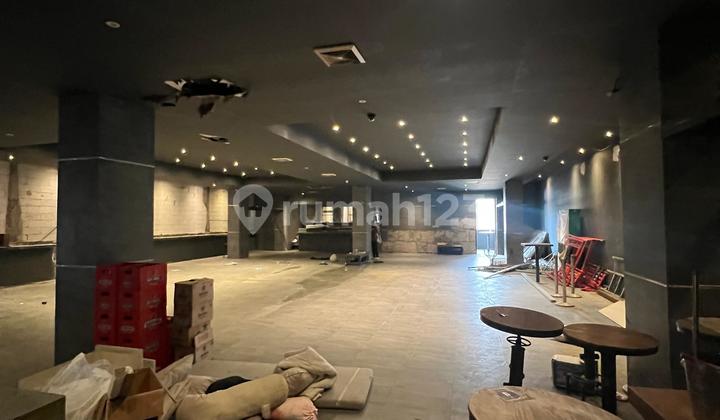 Night Club With Pool Strategis di Legian Raya Kuta Bali Night Club With Pool Strategis di Legian Raya Kuta Bali