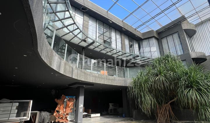 For Lease Former Night Club on Raya Legian Kuta Bali