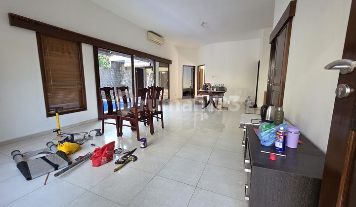 Villa 2BR Ready to Use in Seminyak Badung Bali