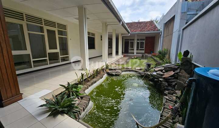 Dijual Rumah Bagus Luas Bersih Terawat Dekat Tengah Kota Pusat Bisnis  Cocok Untuk Hotel Bisnis Resto Kantor di Dekat Tamblong Sunda Naripan 2