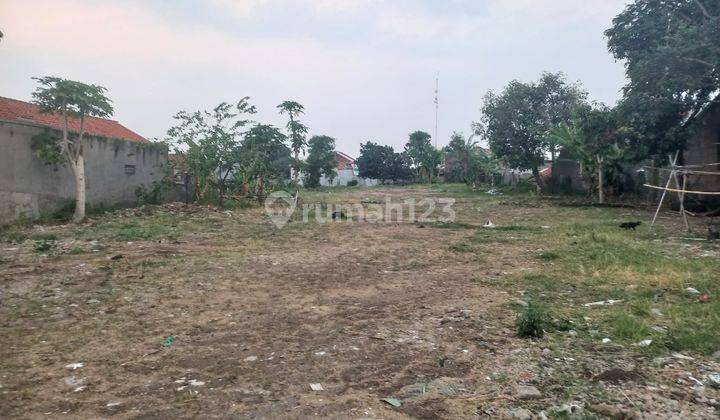 Dijual Tanah Kosong Strategis Kotak di Mainroad Cihanjuang 1