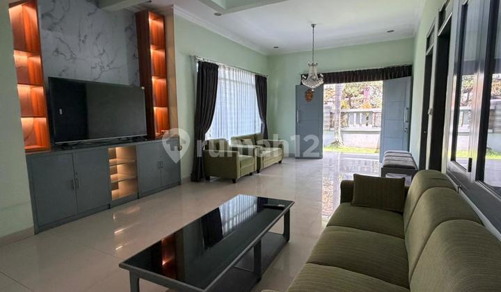 Disewakan Rumah Bagus Asri Terawat Lokasi Strategis di Tengah Kota Baru Renov Full Furnished Milik Pribadi Dekat TSM Sekolah Griya BuahBatu Superindo RS Mayapada Hook di Daerah BKR 2