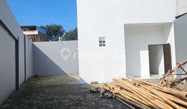 For Sale: 3-Story Well-Maintained Renovated Shop House in Strategic Location at PHH Mustofa