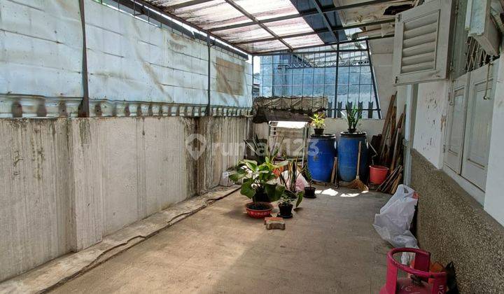 Dijual Turun Harga Rumah Klasik Hook Terawat di Sayap Pasirkaliki 2