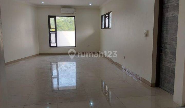 Dijual Cepat Rumah Minimalis Lux 3 Lantai di Mekar Wangi 2