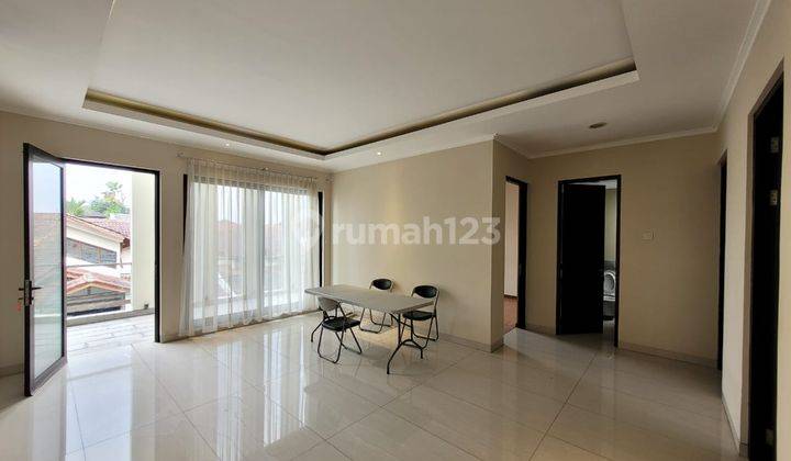 Dijual Rumah Lux 4 Lantai Modern Lift Siap Huni di Setra Sirna 2