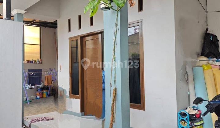 Dijual Cepat Rumah Terawat Minimalis Furnish di Taman Cibaduyut 2