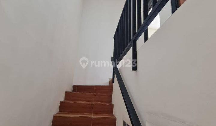 Dijual Turun Harga Rumah Baru Modern Minimalis di Kopo Permai 3 2