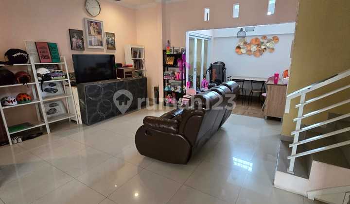 Rummah Bagus Nyaman Strategis Siap Huni di Duta Marta Townhouse Campaka Andir