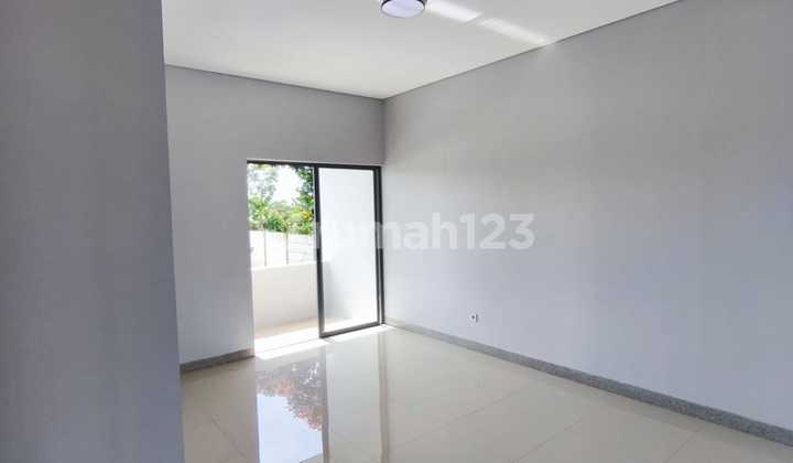 Dijual Rumah Sangat Baru Modern Minimalis Cantik Siap Huni View Depan Belakang Bagus Pegunungan Lingkungan Tenang Udara Segar dan Ngadem di Setiabudi Regency 2