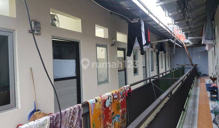 Dijual Rumah Kost 2 Lantai 24 Kamar di Kebon Jayanti 2