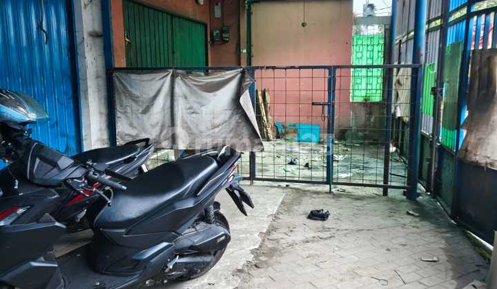 Dijual Cepat Murah Ruko Rendeng dan Kamar Kost Bagus Luas Siap Huni Dekat Kampus Unjani Hadap Selatan 2,5 Lantai di Jalan Psm Sayap Kiaracondong