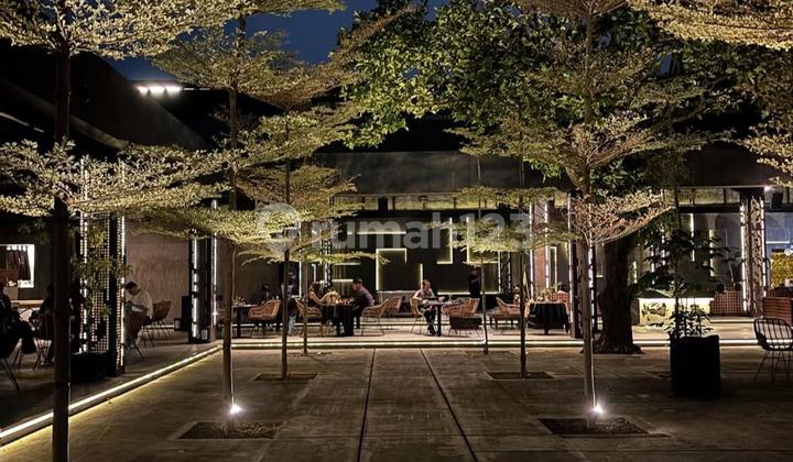 Spacious Luxurious Strategic Ready-to-Occupy Business Place Ex Cafe on Mainroad Sudirman