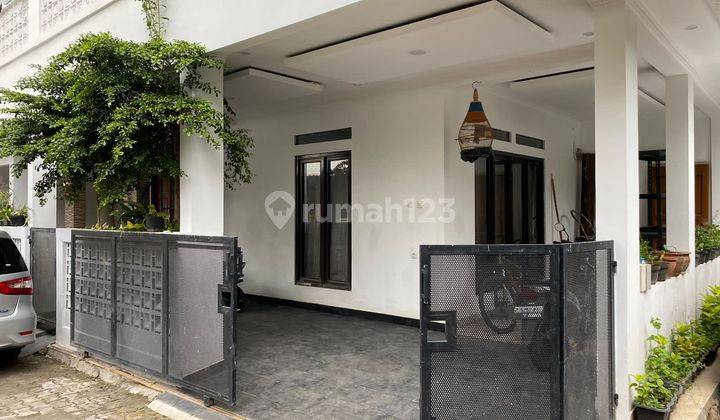 Dijual Rumah bagus dan kokoh di Kawasan Komplek Cipaganti Graha 1